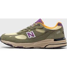 New Balance Chaussures de sport New Balance Made in USA 993 Sneakers - Olive Leaf/Maize