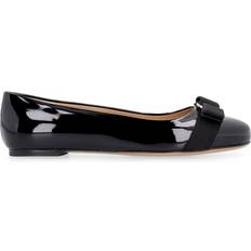 Ferragamo Shoes (700+ products) compare prices today »