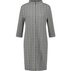 Gerry Weber Houndstooth Jersey Dress With Stand-Up Collar Black