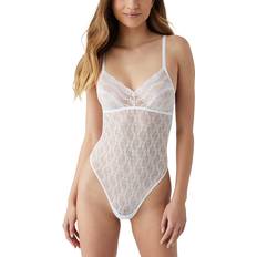 Blanc Bodys b.tempt'd by Wacoal Lace Kiss Bodysuit