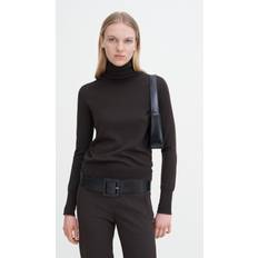 Filippa K Hauts Filippa K High Neck Sweater - Brown