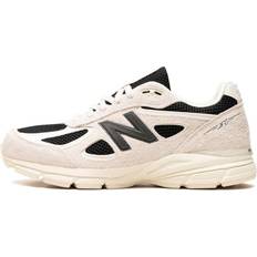 New Balance 990v4 Joe Freshgoods - Intro