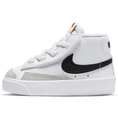 19½ Basketballschuhe Nike Blazer Mid '77 Schuh für Babys und Kleinkinder Weiß 23.5