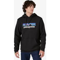 Patagonia Kapuzenpullover Unisex P-6 Logo Uprisal Hoody 100% recycelt Schwarz (Black)