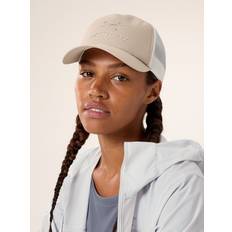 Arc'teryx Femme Vêtements Arc'teryx Bird Word Trucker Curved Hat - Rune/Arctic Silk