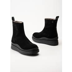 Mount Meer Curling Boots Black