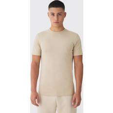 boohooMAN Mens Muscle Fit T-Shirt Beige
