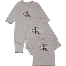 M Sonstige Sets Calvin Klein Jeans Kinderset IN0IN00212 Grau Regular Fit