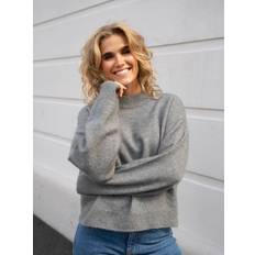 Second Female Trøje Brook Knit Drop Shoulder O-neck Grå