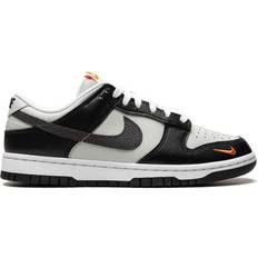 Nike Dunk Low Mini Swoosh M - Black/White/Total Orange