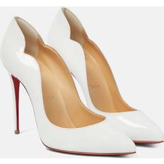 Christian Louboutin Heels & Pumps Christian Louboutin Pumps Hot Chick aus Lackleder