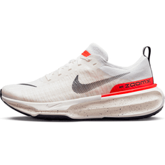 ZoomX Invincible Run 3 White Bright Crimson