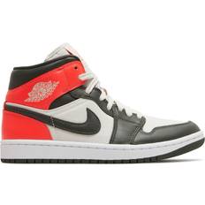 Chaussures de Basket vente Jordan Nike womens air jordan mid se trainers dq6078 sneakers shoes