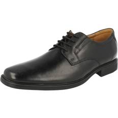 Clarks Oxford Clarks Tilden Plain Shoe