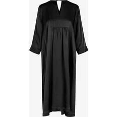 Masai Dame Kjoler Masai Manadyne Kjoler 1009565 0001S Black