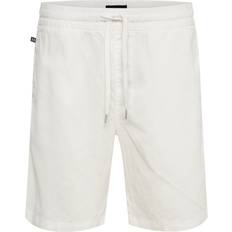 Matinique Byxor & Shorts Matinique Stoffshorts Barton 30206032 Weiß Regular Fit