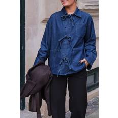 Denim / Jeansstoff Overdeler Neo Noir Starlie Denim Shirt Langermede Bluser hos Magasin