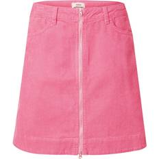 Mads Nørgaard Dame Nederdele Mads Nørgaard Mads Nørgaard Copenhagen Mini Cord Riva Skirt Kvinde Lyserød Korte Nederdele hos Magasin