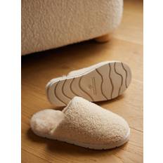 Slippers Cozy Earth Women's Puffy Sheep Slipper in Natural (Size: 10)