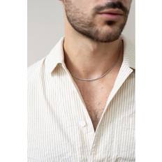 SVNX Slim Snake Chain Necklace in Silver One