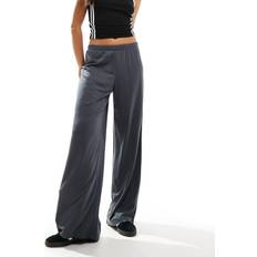 Low Waist - Women Trousers Monki Super Soft Low Waist Wide Leg Jersey Pants - Dark Gray