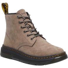 Dr. Martens 40 Chaussures Chukka Dr. Martens Crewson Chukka Buck Lace-Up Boots - Taupe