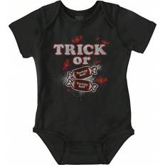 Bodysuits Tootsie Roll Baby Graphic One Piece Bodysuit Cute Spooky Vintage Retro Trick Or Treat Halloween Candy Bats Casual Everyday Soft Cotton Printed Cap Sle