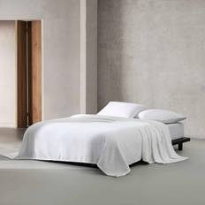Calvin Klein Core Plush Blanket - Blankets White