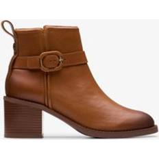 Clarks Ankle Boots Clarks Chamberly Trim - Brown
