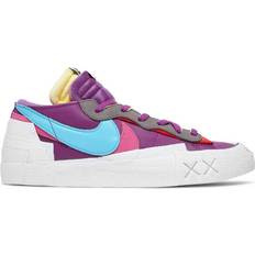 x KAWS x Sacai Blazer Low Sneakers - Unisex - Violett