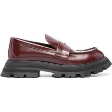 Alexander McQueen Loafers Alexander McQueen Ridged-Sole Leather Loafers - Women - Calf Leather/Rubber/Patent Calf Leather Red