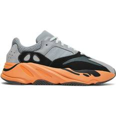 Yeezy 700 Wash Orange Sneakers - Grau