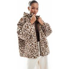 Clothing Stradivarius borg jacket with hood in leopard print-Brown