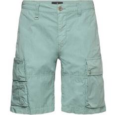 Belstaff Man Shorts Belstaff Hacker Cargoshort - Staalgroene