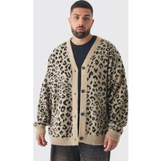 boohooMAN Mens Plus Brushed Knit Leopard Print Oversized Cardigan Beige