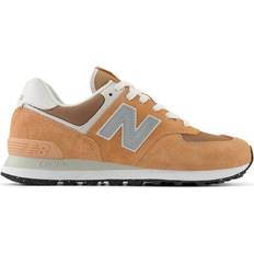 New Balance 574 trainers in brown