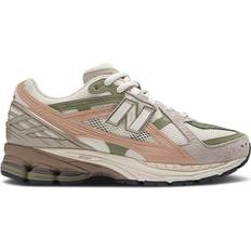 New Balance Beige Sport Shoes New Balance Men's 1906 Utility Leather, Beige/Green/Brown