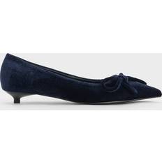 Velvet Bow Pointed-Toe Kitten-Heel Pumps - Dark Blue