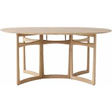 &Tradition HM6 White Oiled Oak Dining Table 55.9x64.2"