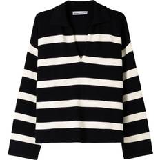 Bershka Tøj Bershka Oversized strikket polotrøje med sort/hvide striber-Black