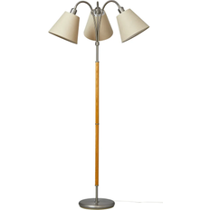 Armaturhantverk Tullgarn Trearmad Råjärn/Ek 145 cm Golvlampa
