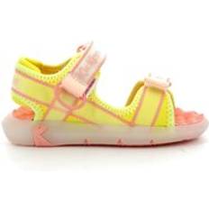 27 Sandales vente Kickers Babysandalen Kickjune - Jaune