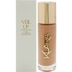 Klara Veil Up Foundation #02