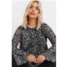 Maille Chemisiers Yours Leopard Print Mesh Top - Grey