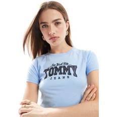 Cropped - Men T-shirts Tommy Jeans College-T-Shirt - Blau Glitzerlogo