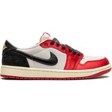 Multicolore Chaussures de Basket Jordan 1 Retro Trophy Room Away Sneakers - Men - White