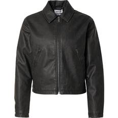 Weekday Vêtements d'extérieur Weekday Denzel Faux Leather Shrunken Jacket - Black