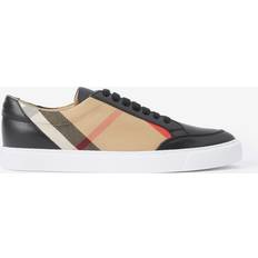 Burberry Sneakers Burberry Nya Salmond Läder Sneakers -