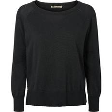 Bekka Strik Sweater - Black