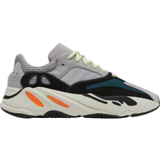 スニダンで購入可】12/21発売 ADIDAS YEEZY 700 V3 